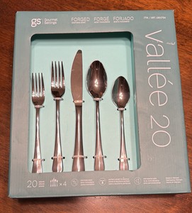 Vallee 20 Piece Silverware Set 4-Sets for 4 People, New Unopened and unused
