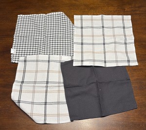Four Pack of Kitchen Washcloths Brand New