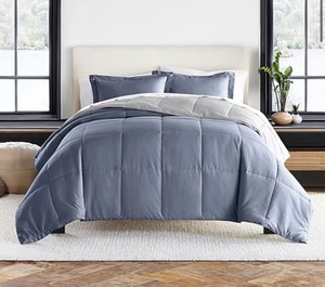 Twin  Twin XL Casual Comfort Solid Lightweight Down Alternative Comforter Set