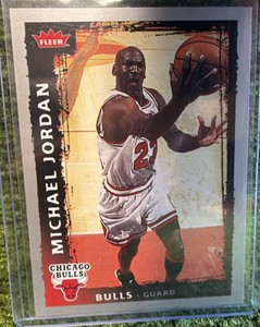 2008-09 Fleer No.68 Michael Jordan Chicago Bulls Basketball Card