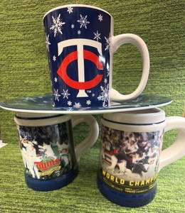 Minnesota Twins Kitchen Wear Lot of 2 Steins & plate & mug  