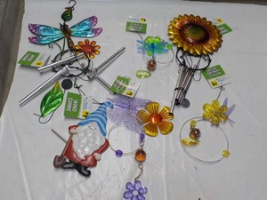 Wind Chimes and Acrylic Hanging Dcor