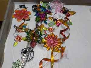 Wind Chimes and Acrylic Hanging Dcor