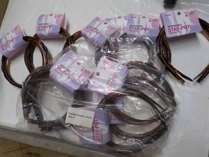 24 Stay-Put Headbands