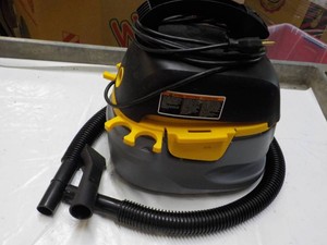 Stinger WetDry Vac
