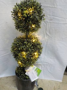 Double Lighted LED Topiary - requires 3 AA Batteries