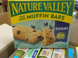 16 Boxes Nature Valley Blueberry Muffin Bars- past best date