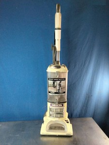 Shark Navigator Professional Lift-Away (NV356E) upright vacuum cleaner.