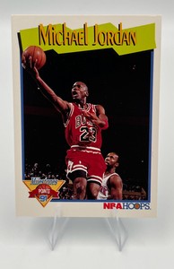 1991-92 NBA Hoops #317 Michael Jordan Milestones (NM)