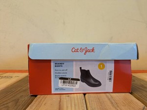 NEW CAT & JACK KIDS BRANDY BOOTS SIZE 1 BLACK