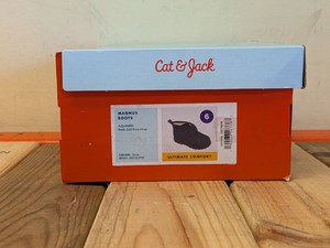 NEW CAT & JACK TODDLER MAGNUS SIZE 6 NAVY