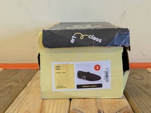 NEW ART CLASS KIDS QUILLA BALLET SIZE 3 BLACK
