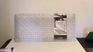 MOHAWK HOME KITCHEN MAT 20IN X 42IN WOVEN CHARM GRAY