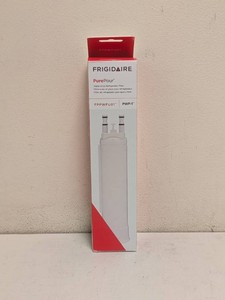 NEW FRIGIDAIRE PURE POUR WATER & ICE REFRIGERATOR FILTER