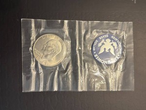 Eisenhower Dollar Coin & Blue Uncirculated Medallion