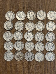 United States Mercury Silver Dimes, Mixed Dates (Lot of 25)