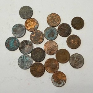 Lincoln Cents - Copper Pennies With Patina - Assorted US 1 Cent Coins