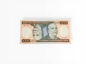 World Banknotes Assorted Denominations (Lot of 8)
