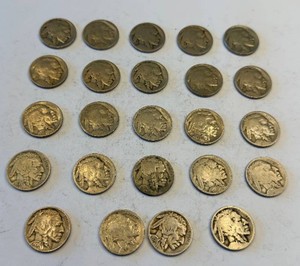 Buffalo Nickels - 24 US Five Cent Coins, Native American Obverse Buffalo Reverse