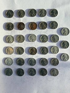 Lincoln Cent Pennies - Mixed-Year United States One Cent Coins, Circulated Collection