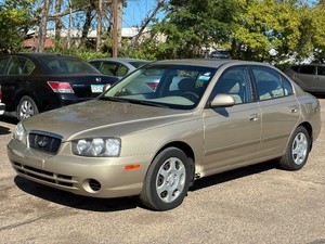 2003 HYUNDAI ELANTRA GLS 92k Miles  1 Owner (NO RESERVE)