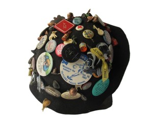 Vintage 1940s Felt Hat FULL of Interesting Pins &amp Buttons