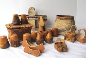 collection of 1930s-40s era Native American Cedar &amp Bark Items - Souvenirs etc