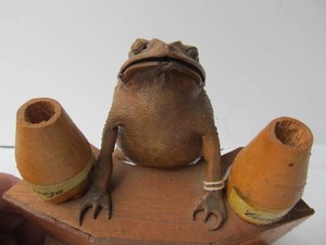 Very Cool Vintage Carta Blanca Beer Advertising Display wReal Frog