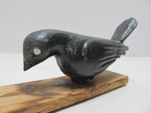 Vintage 1920s-30s Art Deco Cast Iron Bird