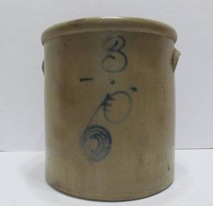 Antique RED WING 3 Gallon Bee Sting Stoneware Crock