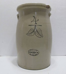 Antique RED WING 4 Gallon Union Stoneware Churn wLid