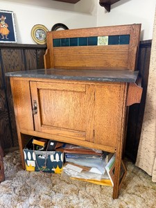 Very nice Antique Oak Wash Stand wGranite Top &amp Pottery Tile Decoration