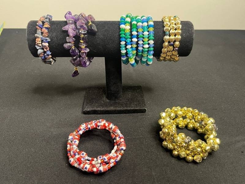 Costume Jewelry Bracelets - Mixed Estate Lot