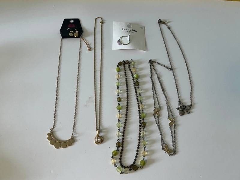 Paparazzi & PuraVida Jewelry Mixed Lot - Necklaces, Earrings & Ring