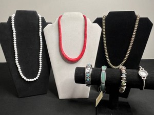 VTG Costume Jewelry Mixed Lot - Necklaces, Bracelets & Watches (untested)