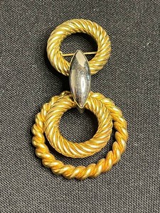VTG Christian Dior 1968 Brooch