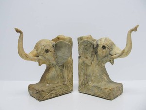 Vintage Carved Elephant Head Bookends&nbsp
