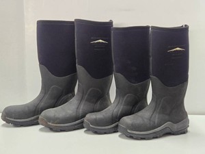 2 Sets of Good MUCK BOOT COMPANY Arctic Sport Boots - Mens Size 13 &amp 8.5