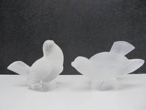 Pair of Signed LALIQUE Glass Birds&nbsp