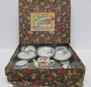 Old Vintage Japanese Toy Tea Set wOriginal Box