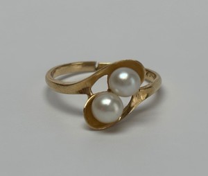 Genuine 14K Gold Ring wPearls