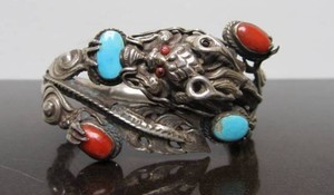 Excellent Vintage Sterling Silver Dragon Bracelet wTurquoise &amp Red Coral
