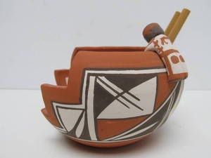 Signed Native American Art Pottery Vase Diorama - Signed Riallo