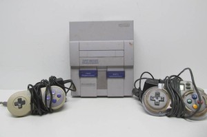 Super Nintendo SNES Video Game System wControllers &amp Cords