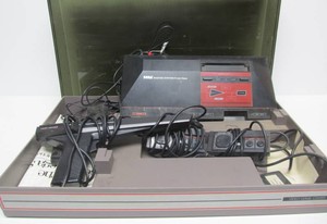 SEGA Master System Video Game System wControllers Cords &amp Gun - Plus Display Case