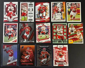 Patrick Mahomes QB Kansas City Chiefs - 14 Cards