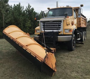 2005 Sterling LT9500 Plow Truck