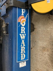 Forward 40,000 # Truck Hoist