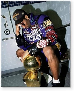 Sunwes Kobe Bryant Canvas Wall Art Decor - Iconic Lakers Championship Celebration Artwork, Trophy and Team Tribute, Bold NBA Finals Victory Poster for Office, Home or Game Room Wall Decoration 16x20