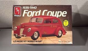 Brand New 193940 AMT Ford Coupe Model